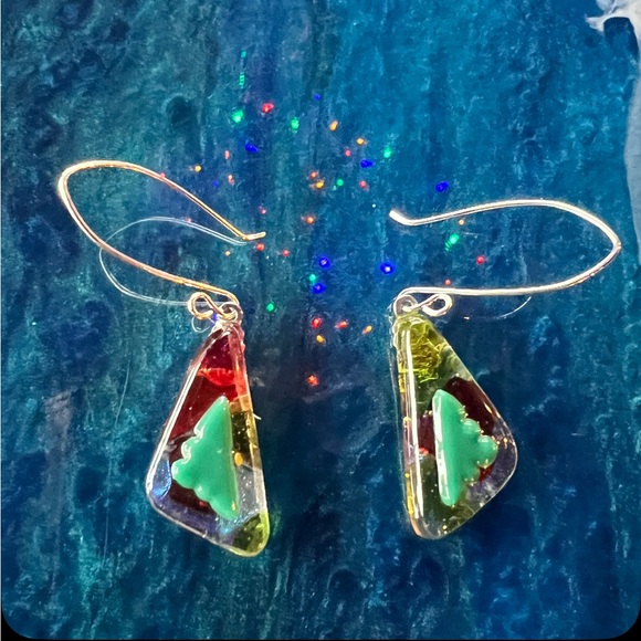 Bonnie’s Bling One Of A Kind Fused Glass Jewelry and Accessories to Wear. - Picture 9 of 15
